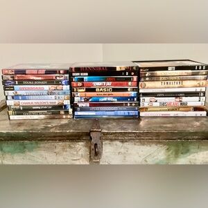 LOT DVD 31 Movies Lord Of the Rings, Jaws, Hannibal, Tom Hanks…